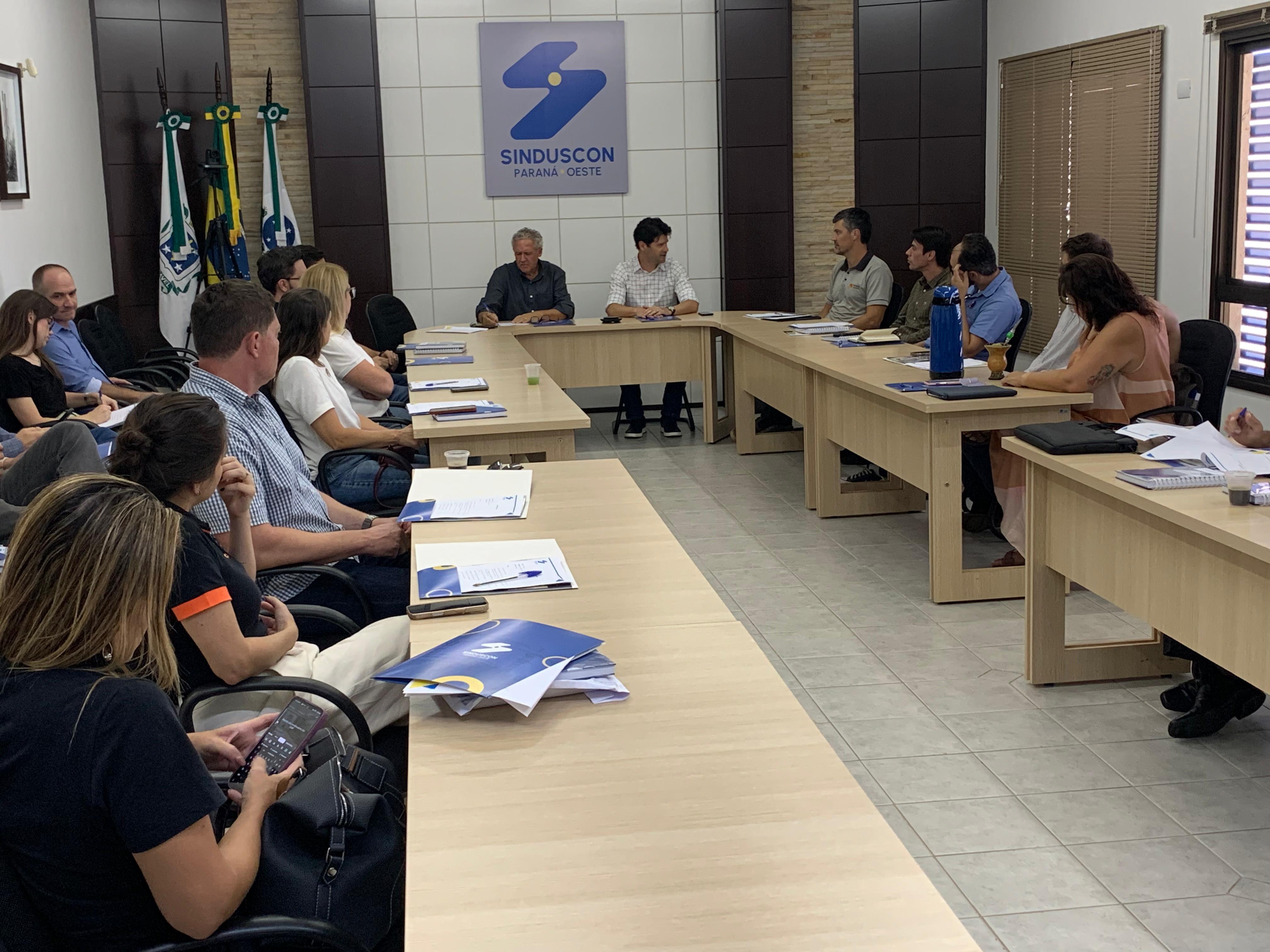 Banner: Três novos comitês são incorporados ao Sinduscon Paraná Oeste