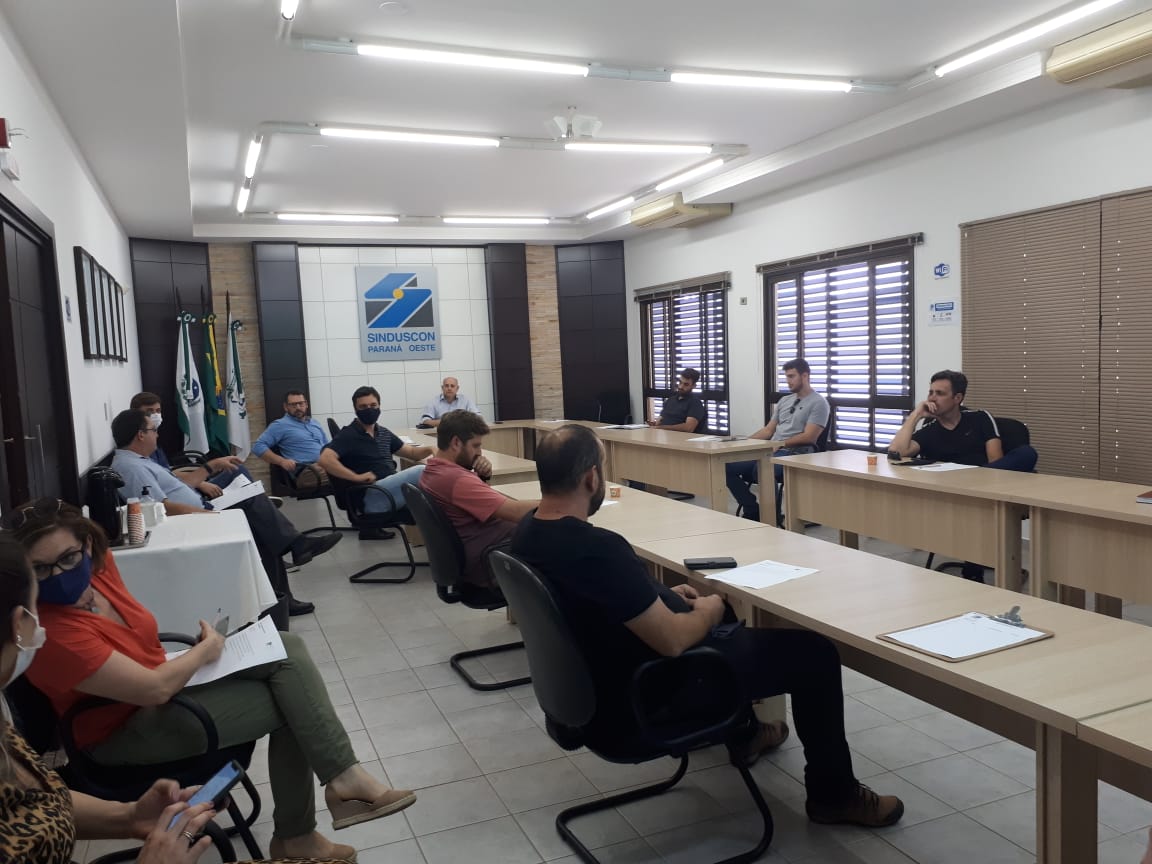 Banner: Realizada reunião do Comitê de Indústria Imobiliária