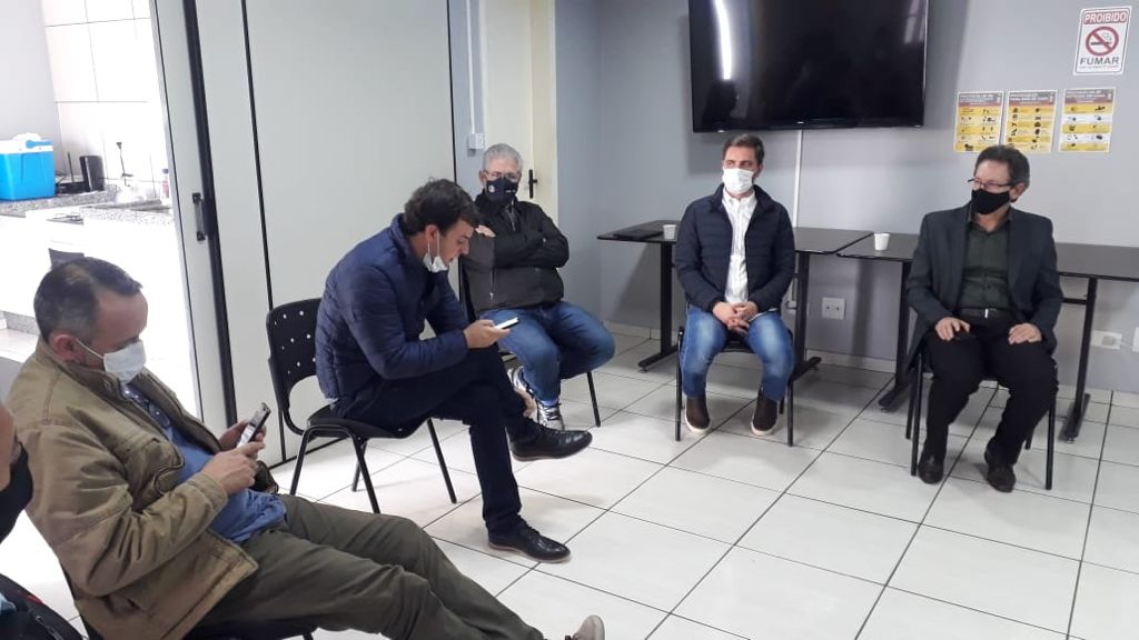 Banner: Ricardo Parzianello prestigia Reunião Conselho Deliberativo da COHAVEL