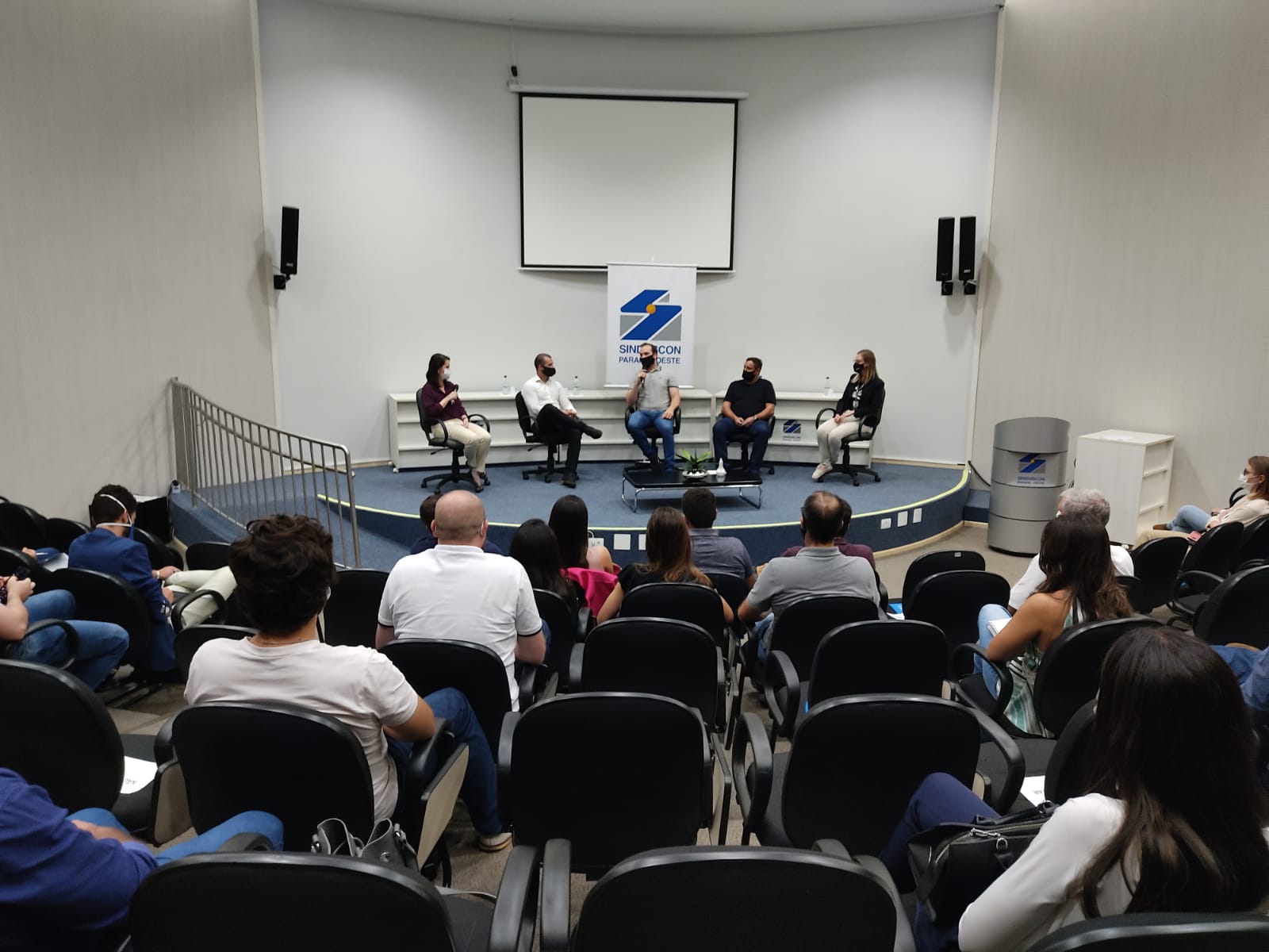 Banner: Evento discute a implantação do BIM na visão de projetistas