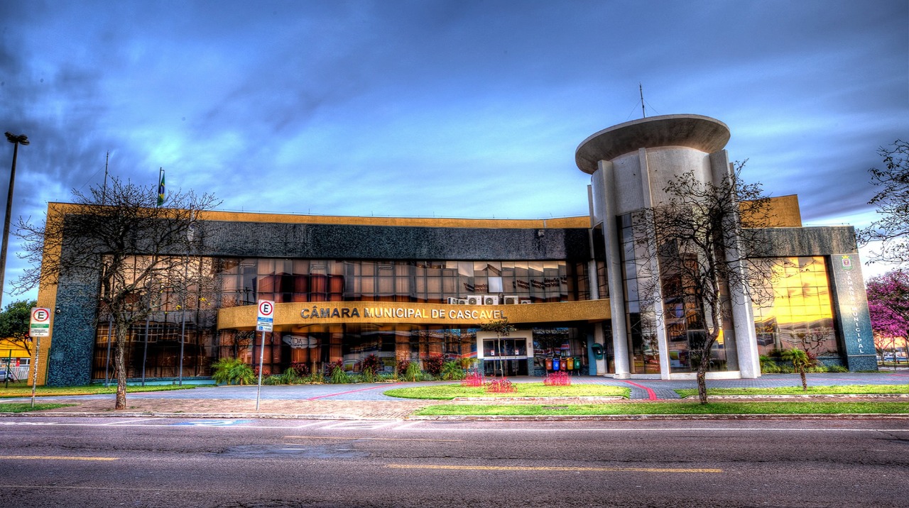 Banner: Posicionamento do G8 repercute nos meios políticos