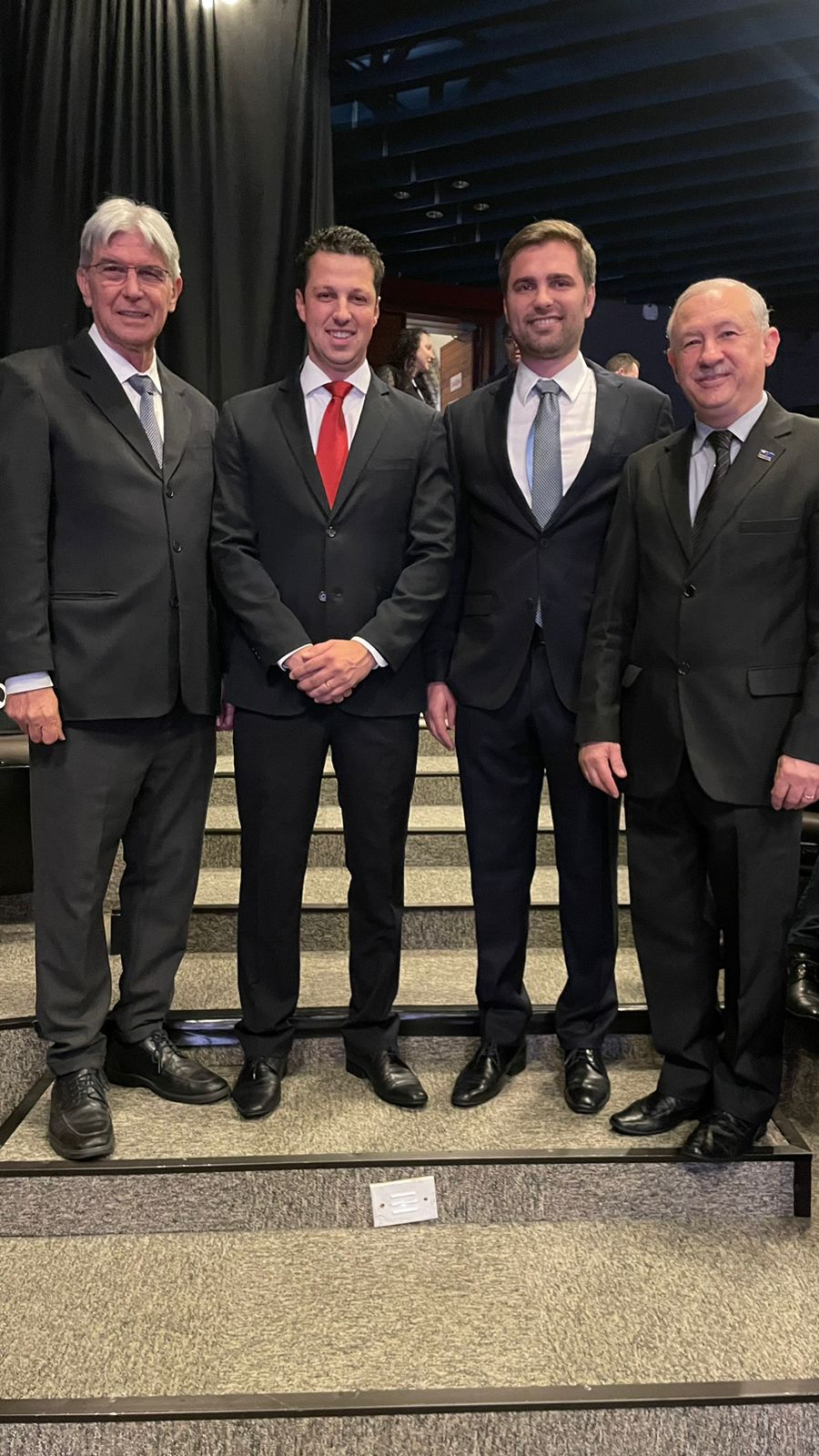 Banner: Lora e Parzianello participam de posse de Sinduscon/Seconci-PR