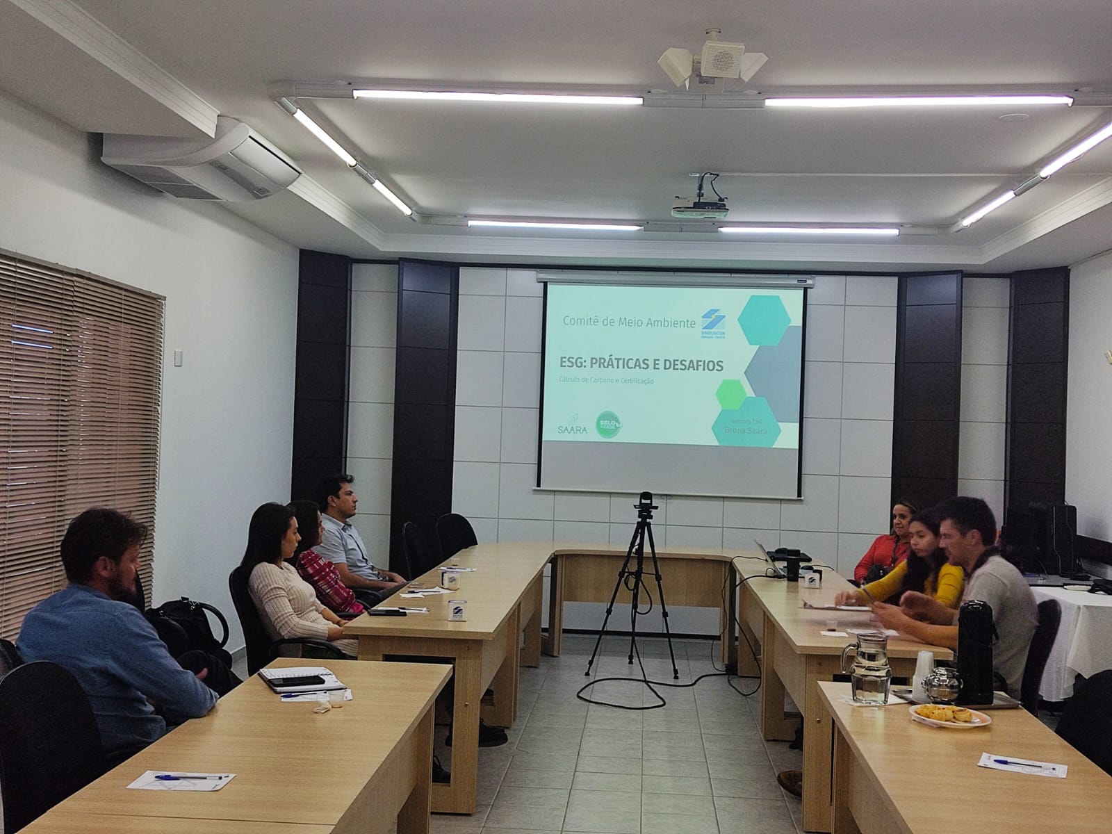 Banner: CMA analisa estratégias para diminuição da emissão de CO2