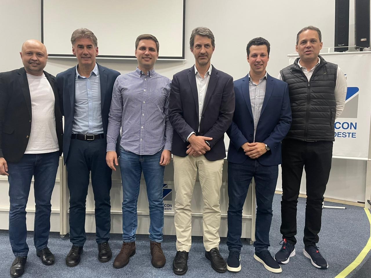 Banner: Sinduscon Paraná Oeste sedia plenária  de posse da nova diretoria do Codesc