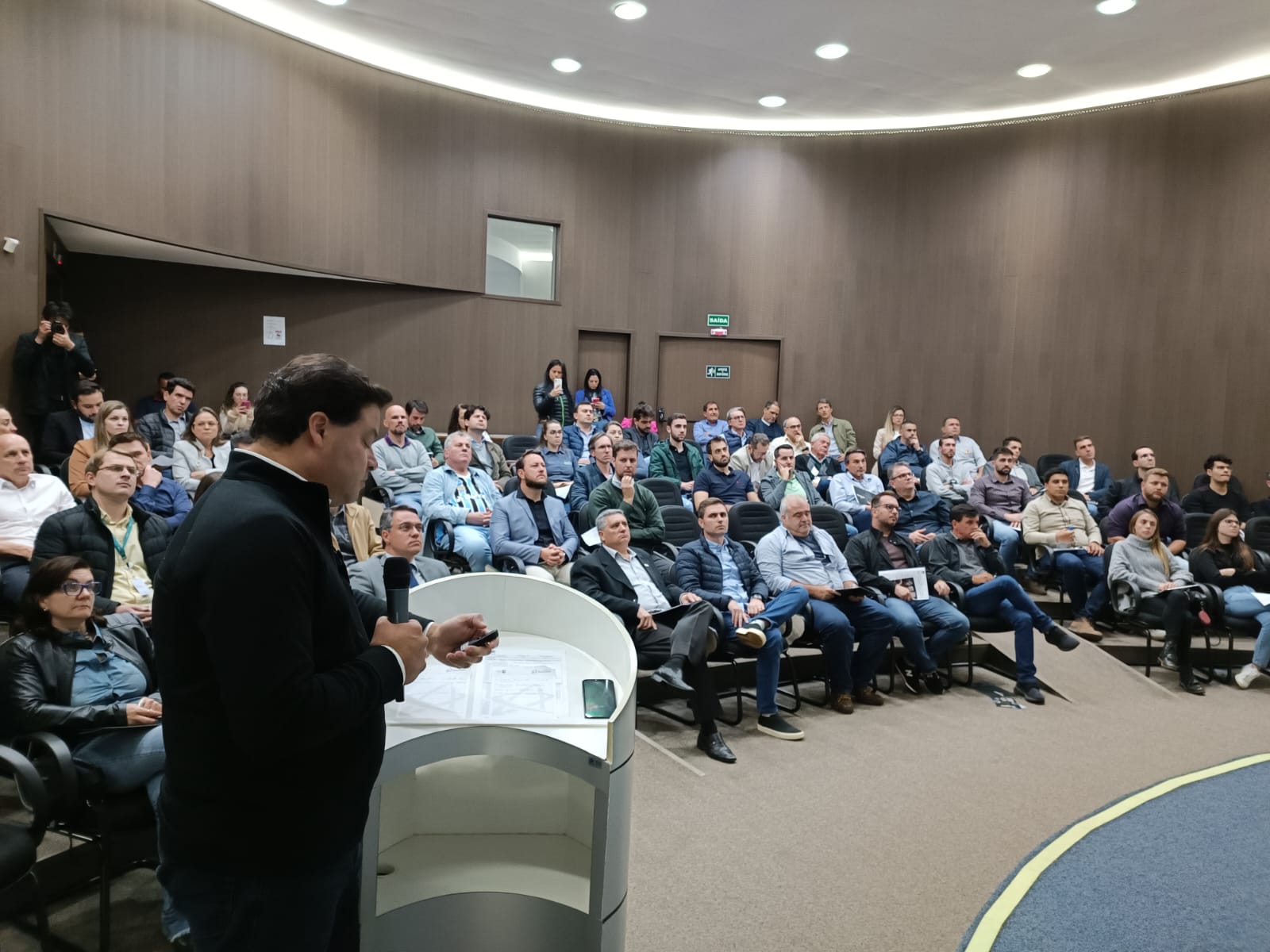 Banner: Temas como pedágio e Ferroeste pautam reunião com Sandro Alex no Sinduscon