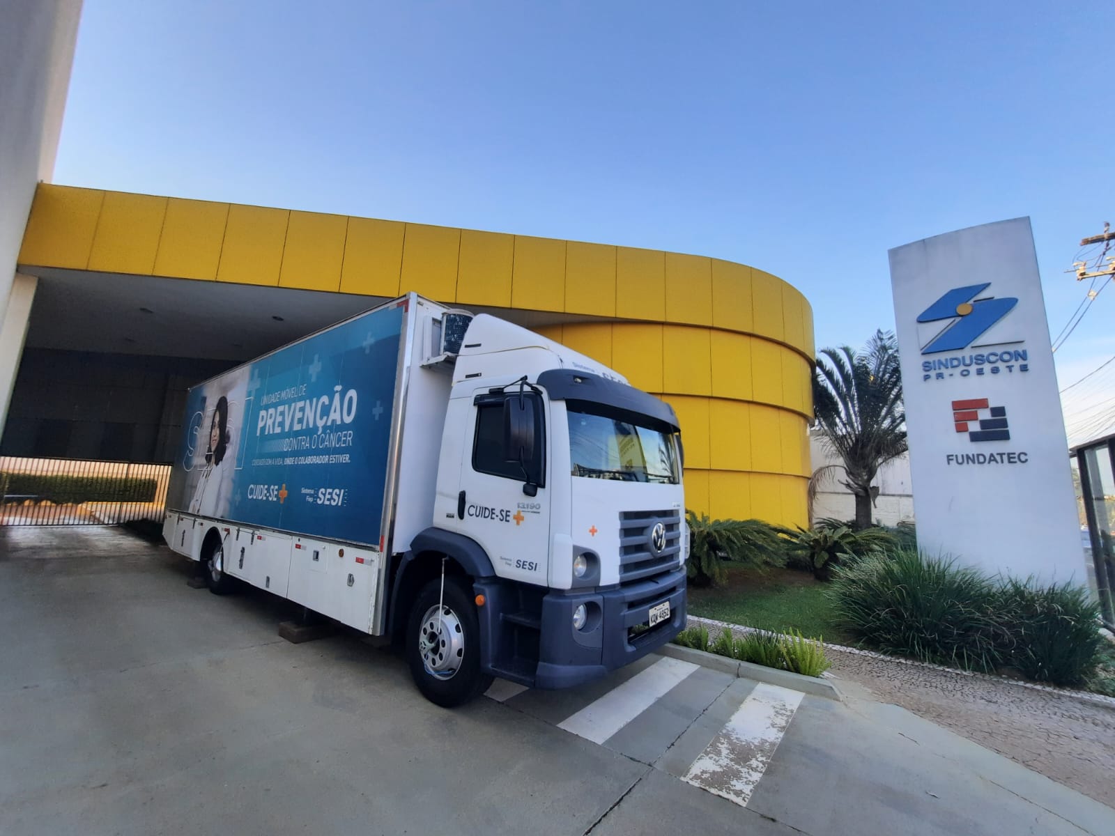 Banner: Cascavel fortalece saúde do trabalhador com Carreta de Prevenção ao Câncer