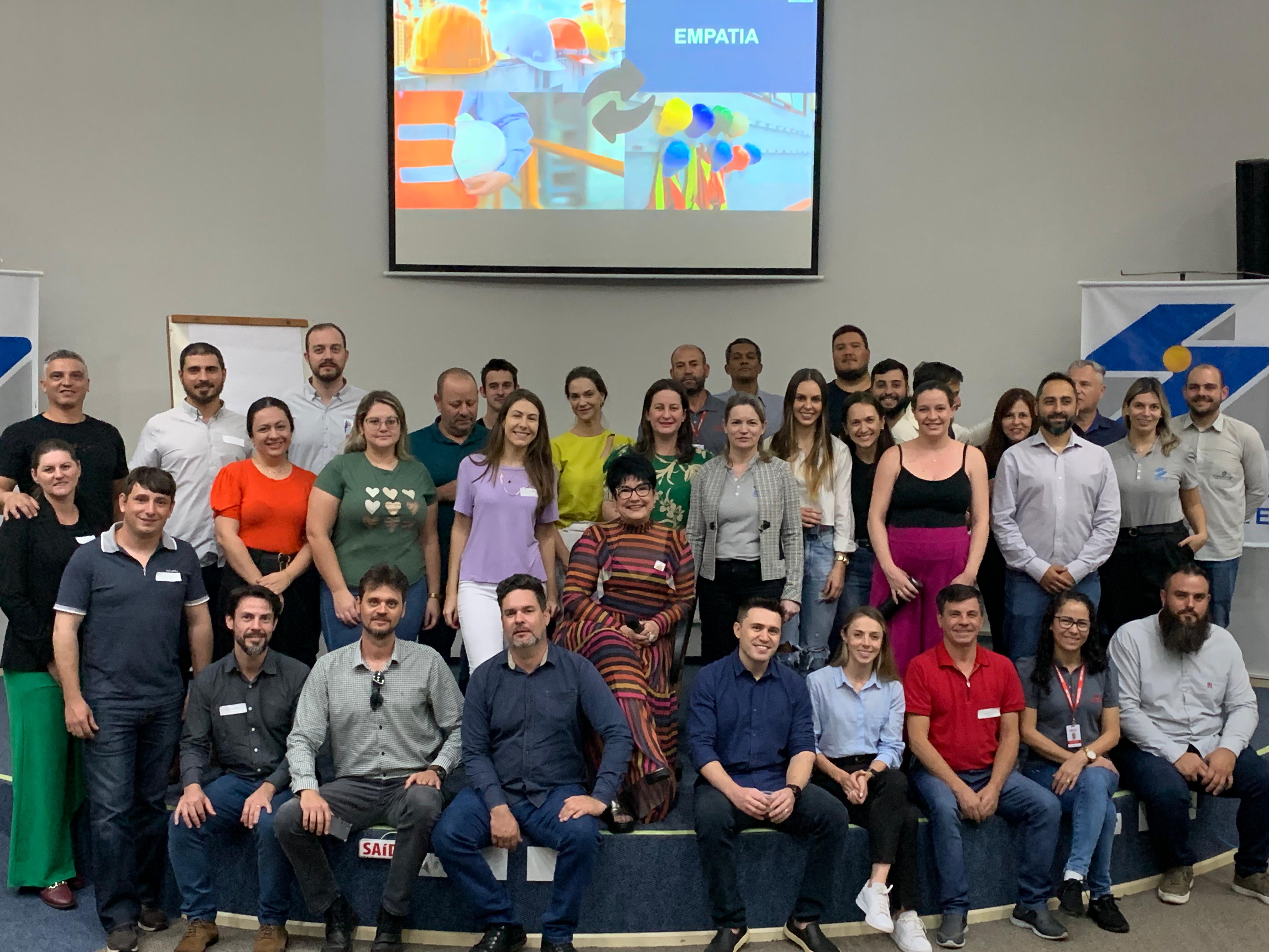 Banner: Liderança estratégica com propósito ajuda alavancar setor