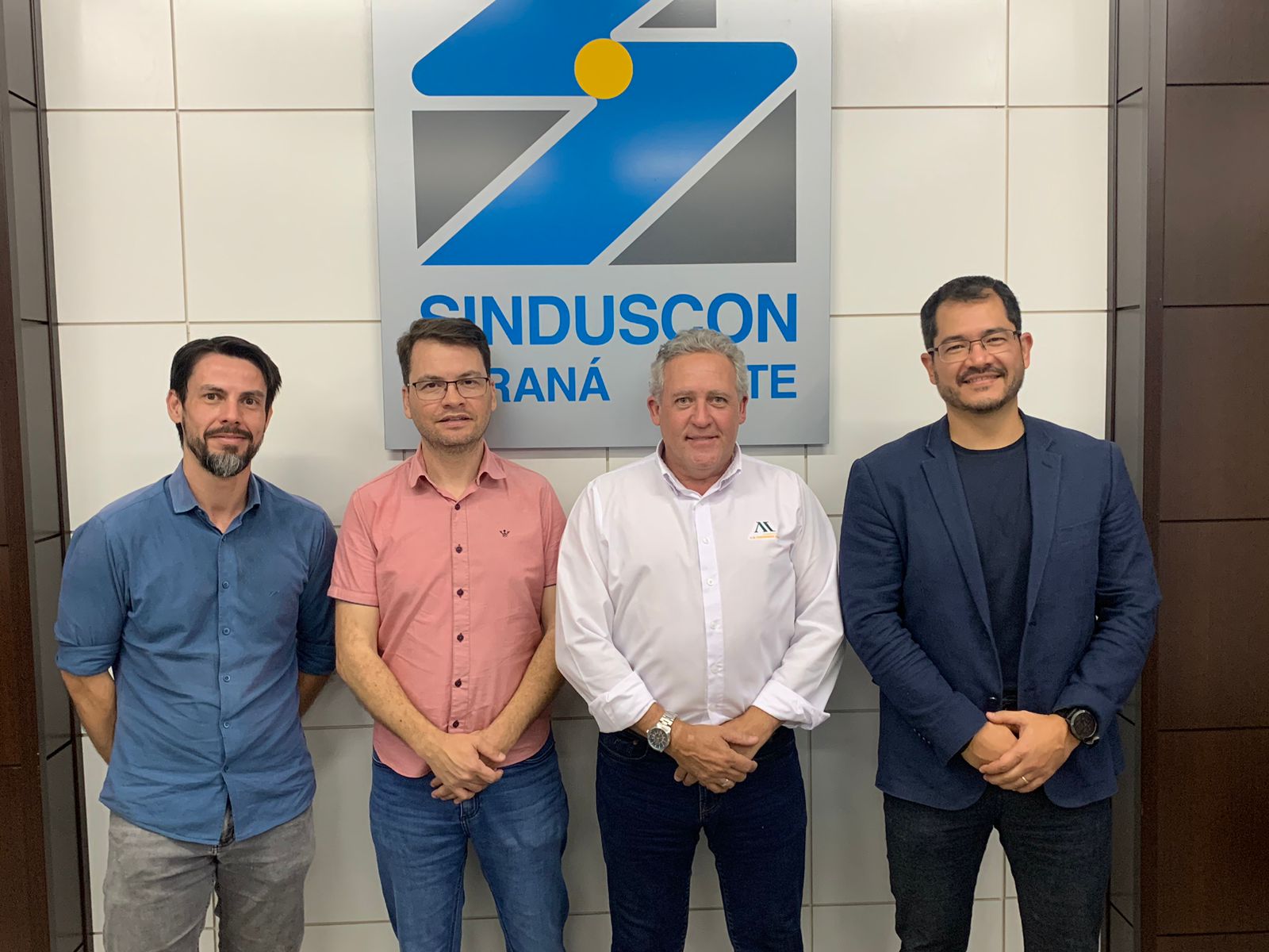 Banner: Ergonomia melhora desempenho nos canteiros de obras