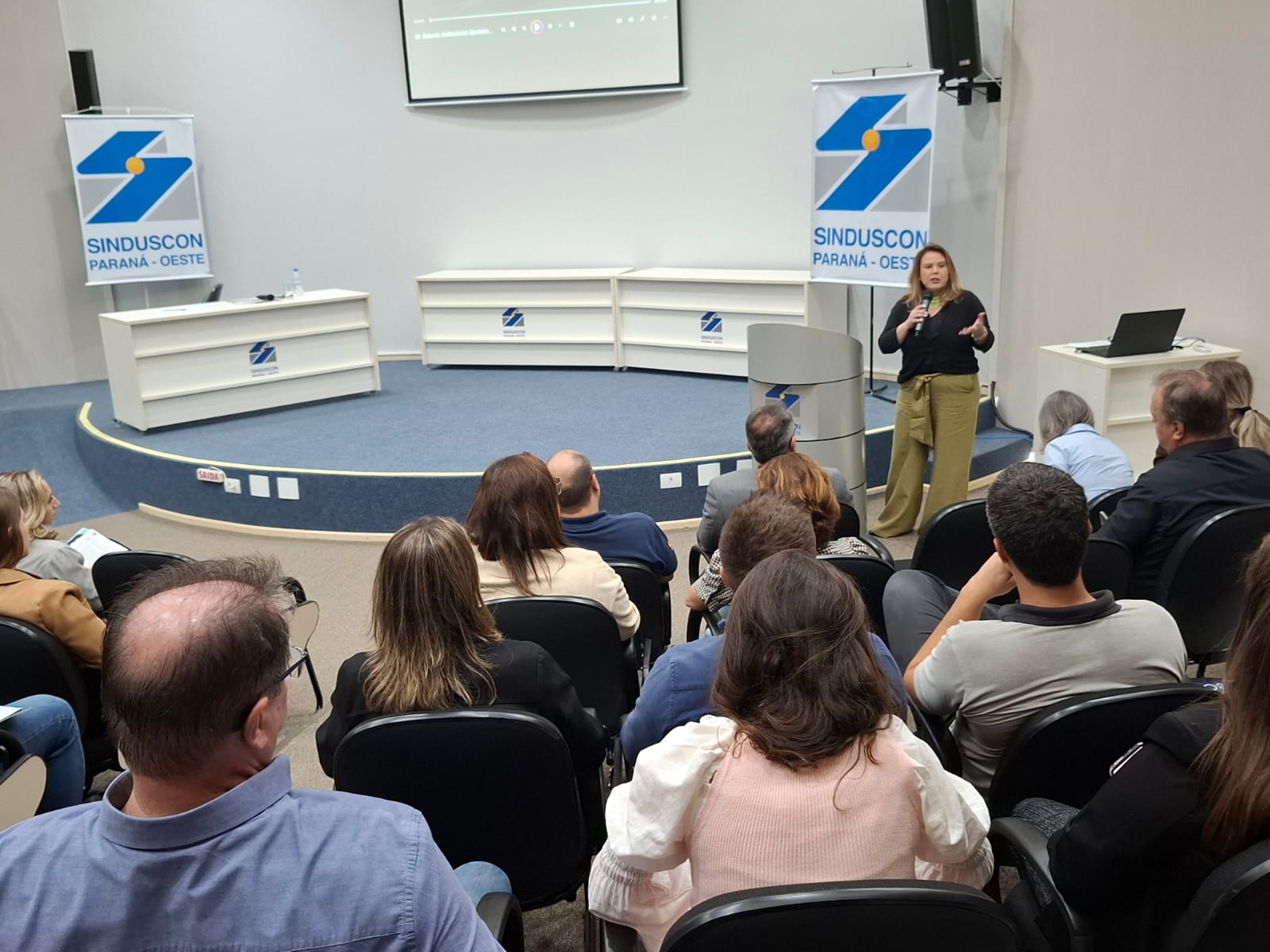 Banner: Copel e Sinduscon alinham perspectivas de investimentos