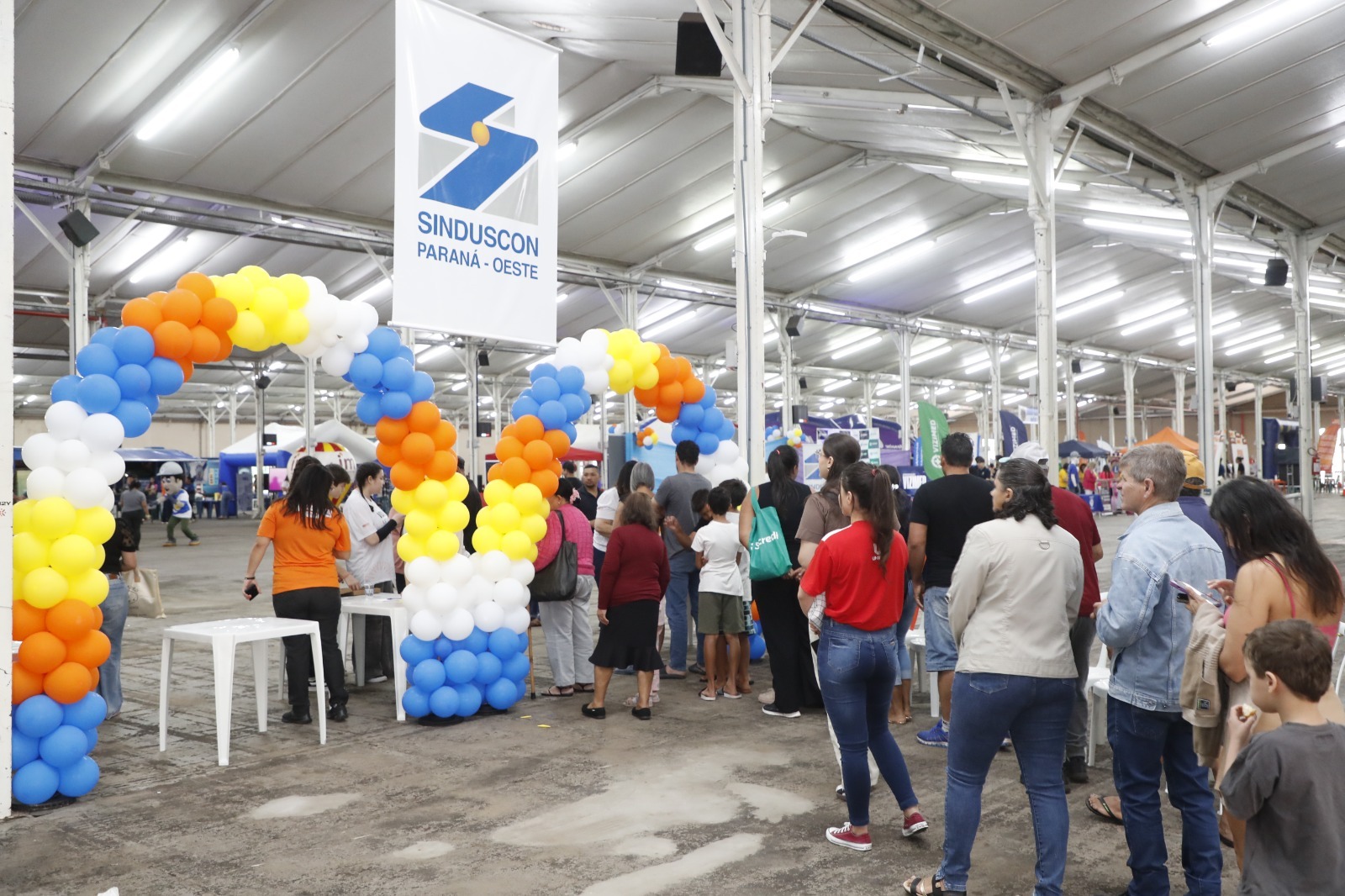 Banner: Mais de mil pessoas celebram a força da construção social em Cascavel